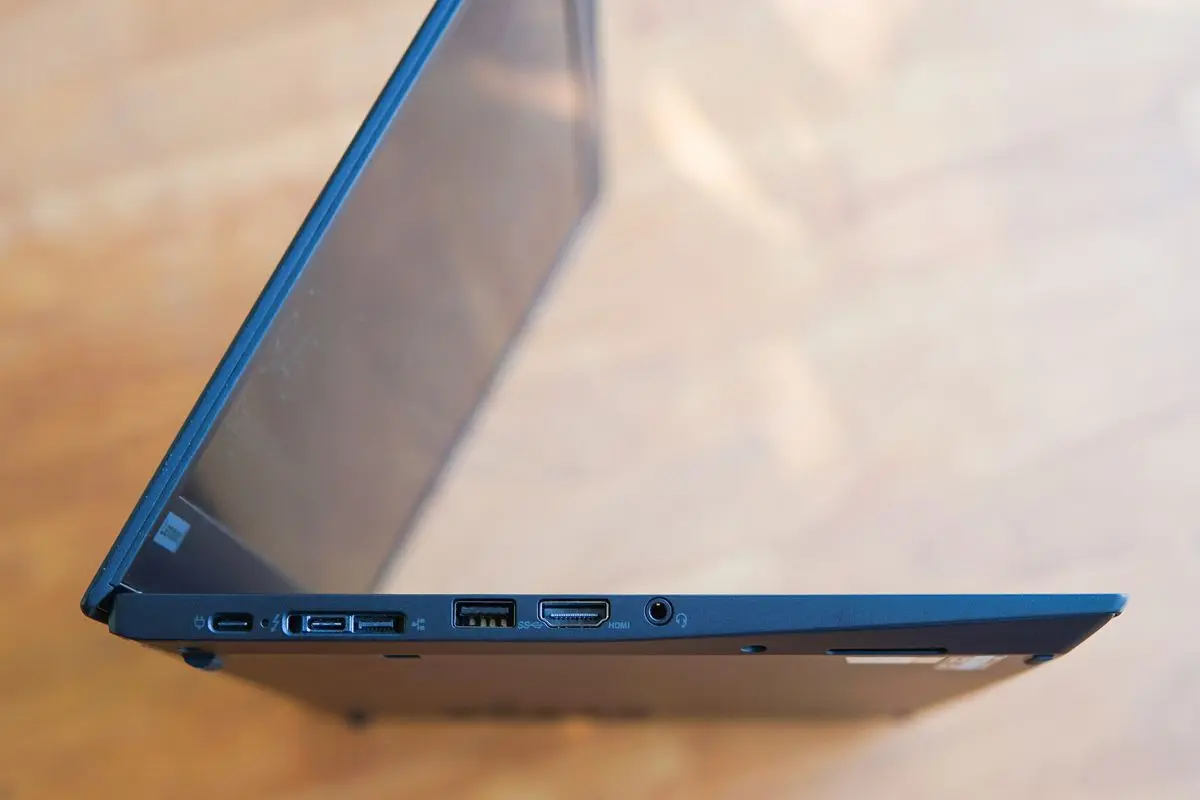 laptop-thinkpad-moi-gia-34-trieu-dong-6